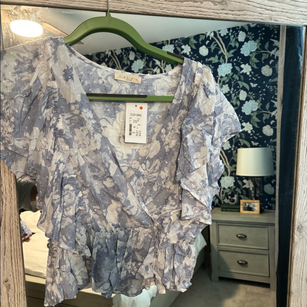 Cropped Flowy Shirt